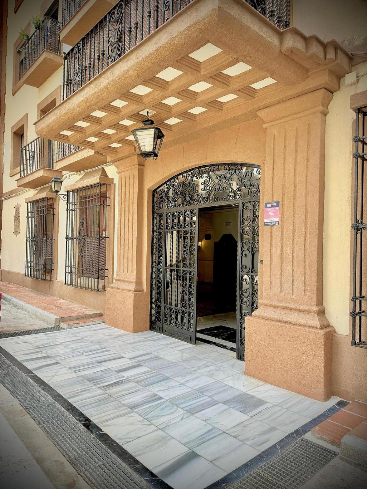 Home 120, Mansion Alhamar Sitio de Calahonda エクステリア 写真