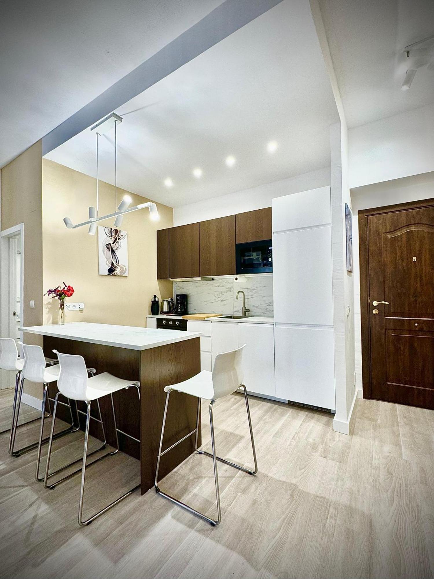 Home 120, Mansion Alhamar Sitio de Calahonda エクステリア 写真