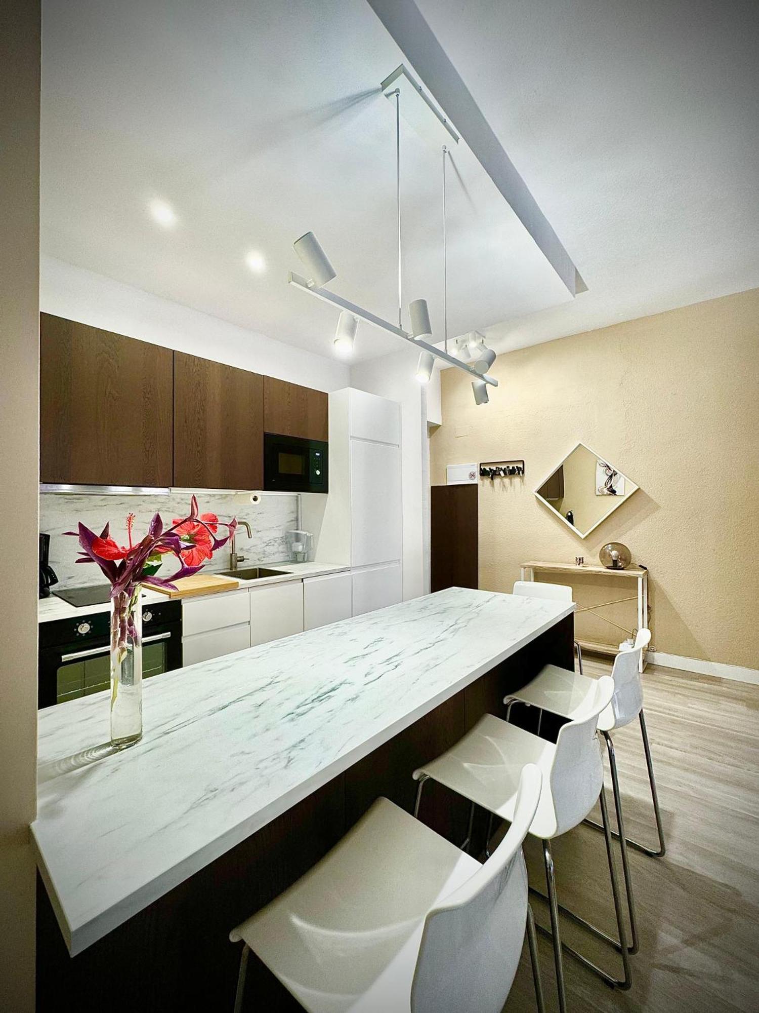 Home 120, Mansion Alhamar Sitio de Calahonda エクステリア 写真